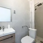 Spacious 4 Bdr, 4 Bthr Apartment In The Center Of Budapest